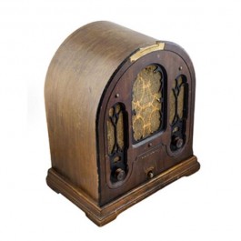 RADIO-1930'S CATHEDRAL WOOD