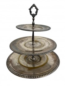 TRAY-SLVR-3TIERS-CURVED STEM D