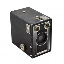 CAMERA-BLK-BROWNIE"TARGET"SIX-
