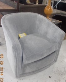 CHAIR-CLUB-GRAY CHENILLE-TUB