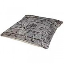 PILLOW-THROW-SQ-BROWN KILM