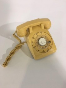 PHONE-DESK-Yellow- Rotary