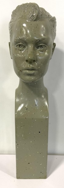 BUST-Young Man w/Green Spatter Pattern & Long Base
