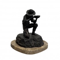 STATUE-REMINGTON MAN W/GUN