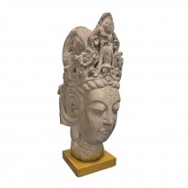 BUST-23"WOMAN W/CROWN & PONEYT