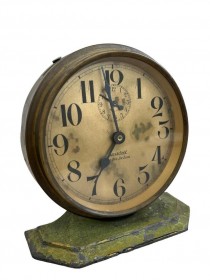 CLOCK-TBL WESTCLOX 6"GR CRACKL