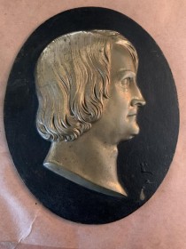 CAMEO PLAQUE-Male Head/Metal