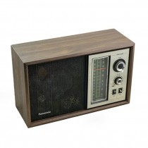 RADIO-Vintage Panasonic FM-AM/Wood