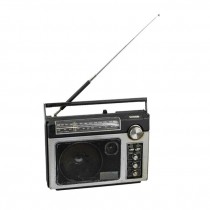 RADIO-Vintage General Electric Superadio AM/FM w/Handle