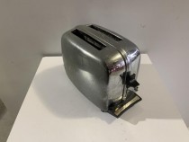 TOASTER-Vintage MCM Toastmaster-1950's Model