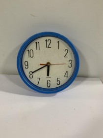 CLOCK-Blue Quartz Wall Clock