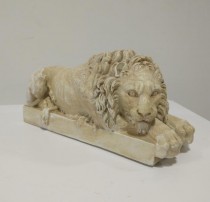 SCULPTURE-RAF Faux Stone Lion