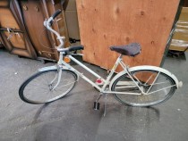 WOMEN'S BICYCLE-Vintage Beighe "RALEIGH"