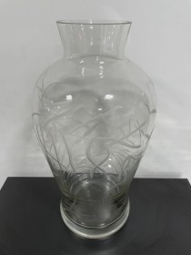 VASE-Etched Glass w/Skinny Leaves
