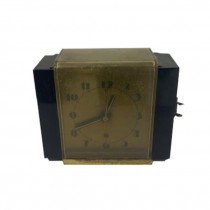 CLOCK-Vintage 1940's "Seth Thomas" Bakelite Table Clock
