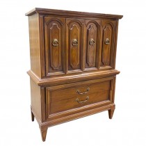 (40870181)DRESSER-MCM Traditional (2) Paneled Door w|(2) Drawers at Bottom