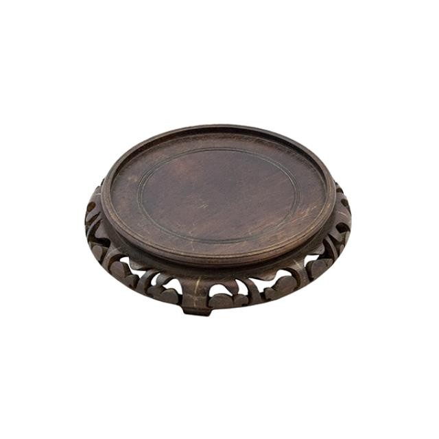 BASE-Display/Larged Circular Carved Wood