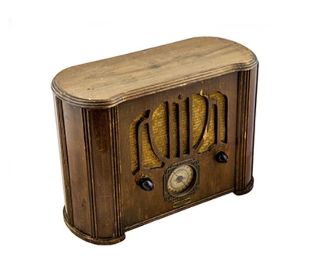 RADIO-40'S WOOD