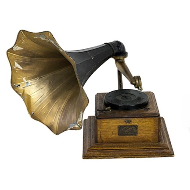 GRAMOPHONE-WOOD BASE-BLACK HOR