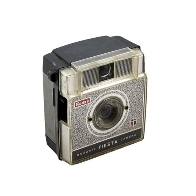 CAMERA-BROWNIE HAWKEYE