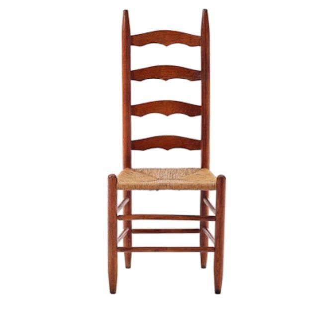 CHAIR-SIDE LADDERBACK