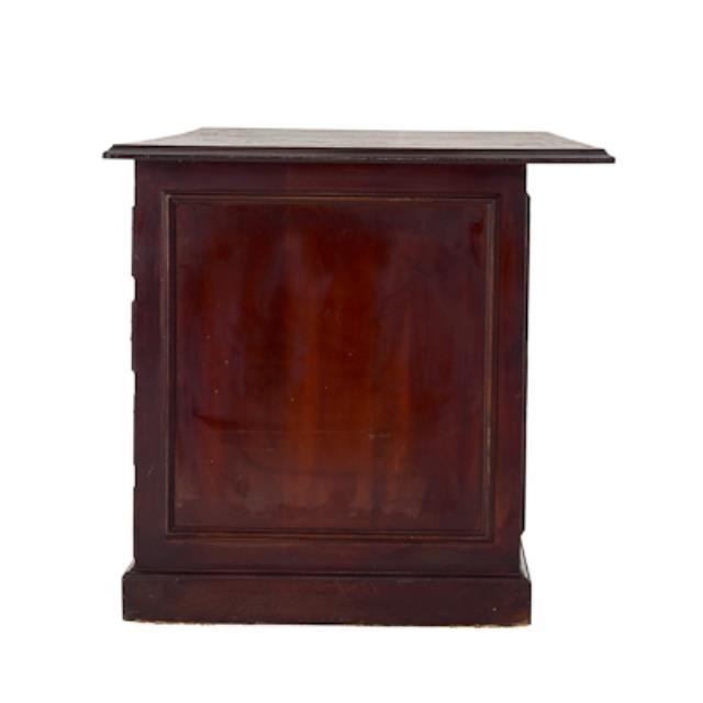 DESK-DBL PED-MAH-9 DRW-MODESTY