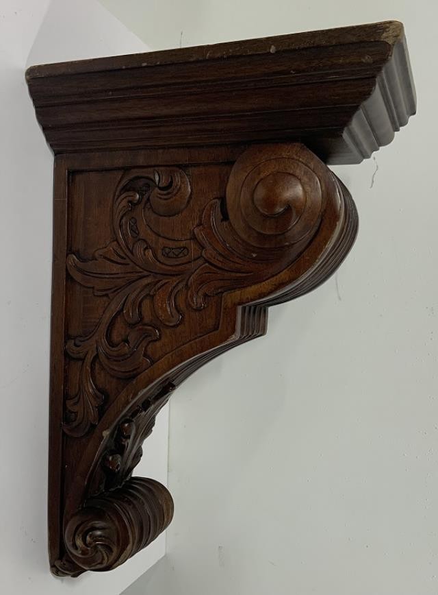 WALL BRACKET-CORBEL-PR-MAH SCROLL