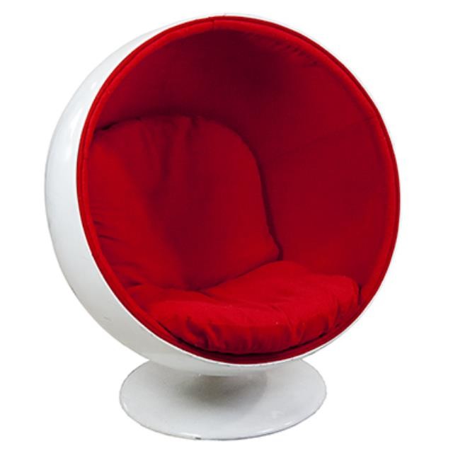 CHAIR-BALL CHAIR-RED INTERIOR