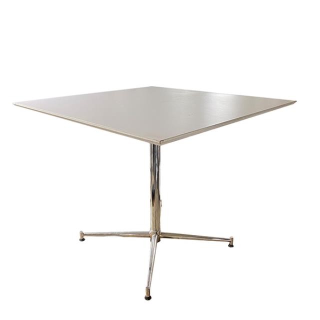 TABLE-DINING-WHT TOP/SLV