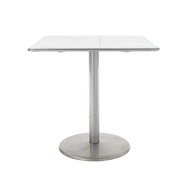 TABLE-DIN-30SQ-ALUM PEDx29.25"