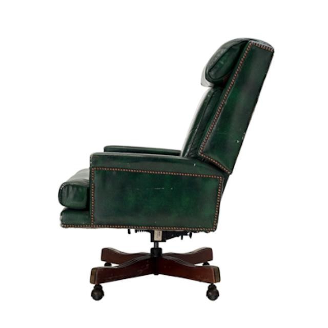 OFFICE CHAIR-Executive/Green Leather W/Wood Frame on Wheels