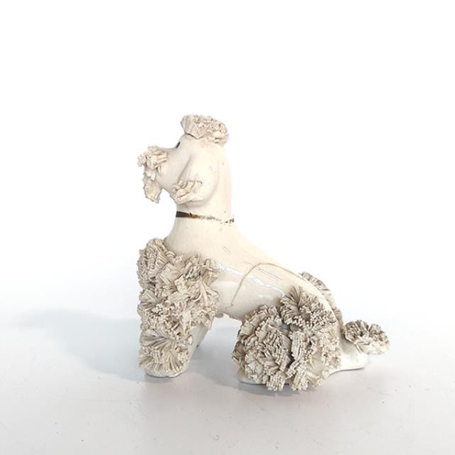 FIGURINE-White Poodle Sitting