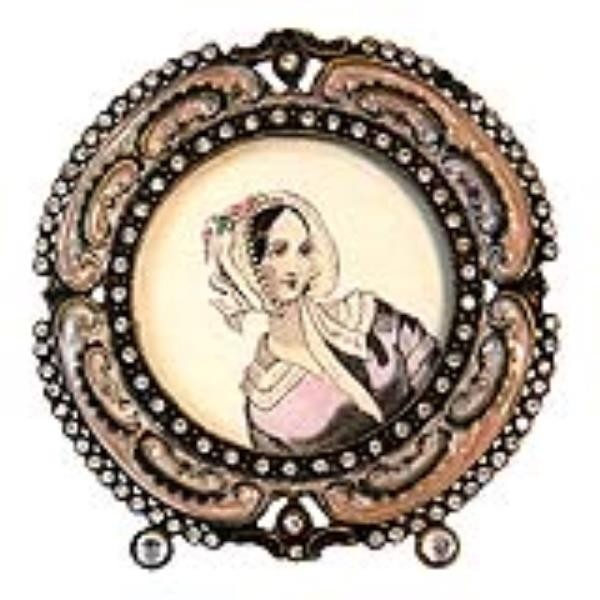 Small round enameled frame w/b