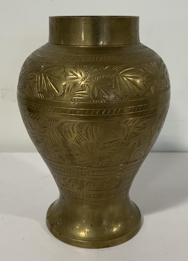 URN-Brass w/Etching