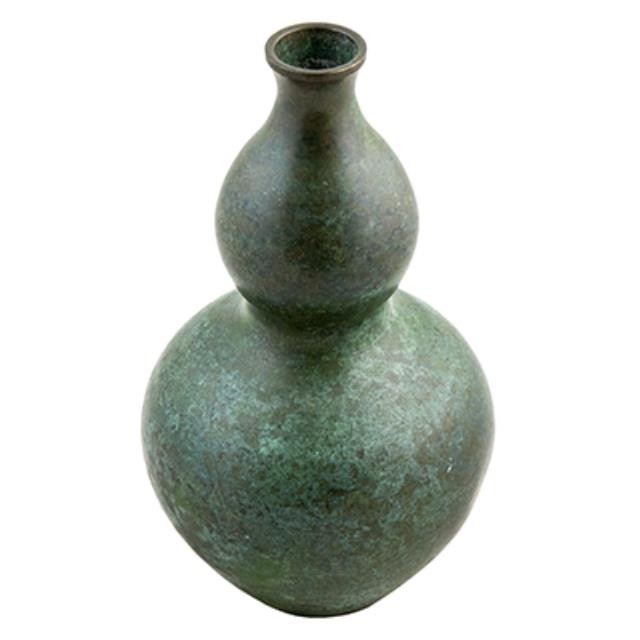 VASE-9"GREEN METAL GOURD-SMALL