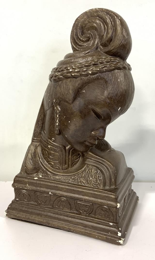 STATUE-13"WOMAN W/PONYTAIL-CER