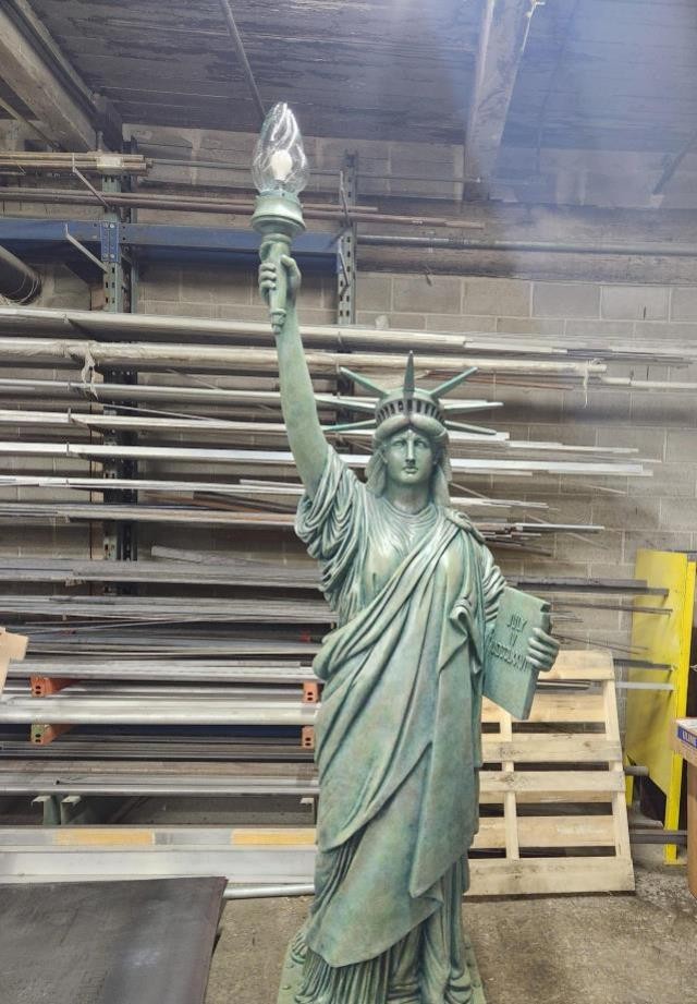 STATUE OF LIBERTY-9FT