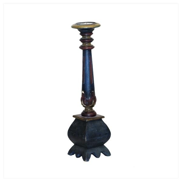 CANDLE HOLDERS-PR 26"CARVED WD