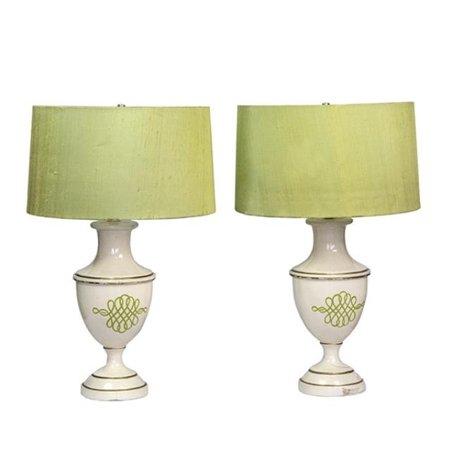 TABLE LAMP-White Ceramic W/Green Design