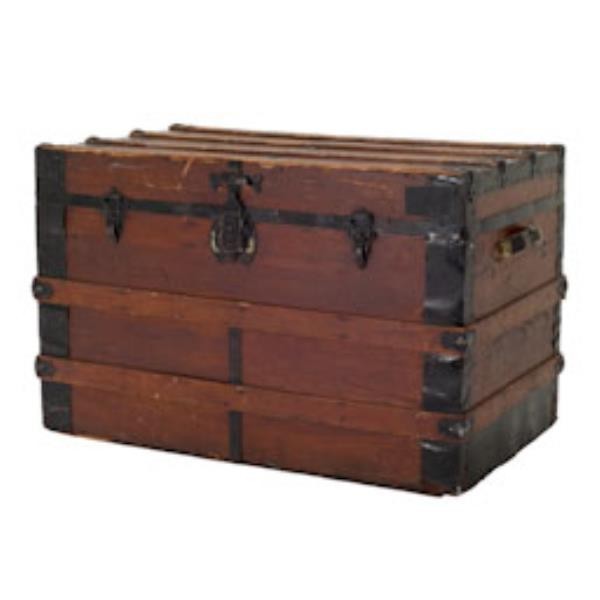 TRUNK-STEAMER BLK W/WOOD SLATS