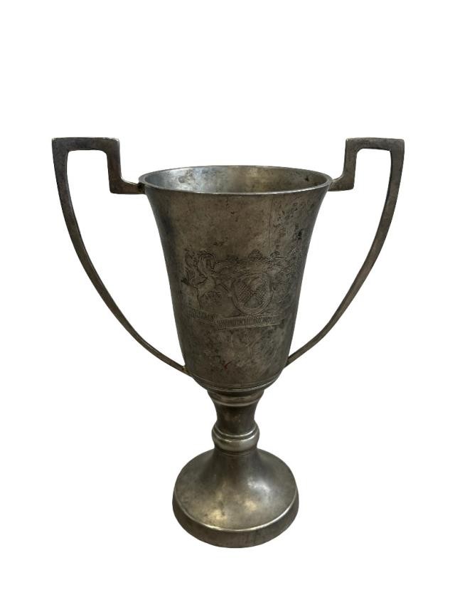 LOVING CUP-13"SILV-COAT OF ARM