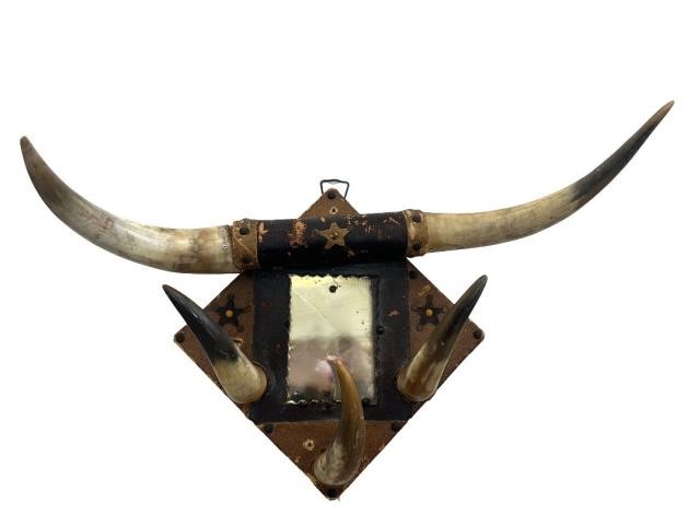 HORNS-ON PLAQUE WITH MIRROR
