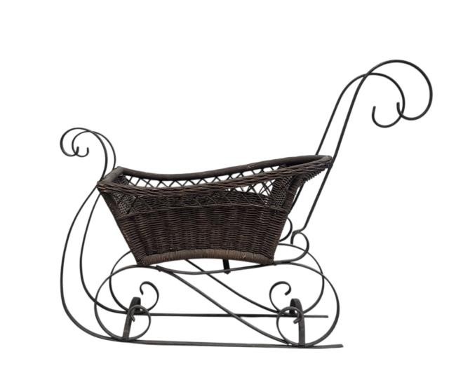 SLEIGH-Small Wicker Basket w|Metal Frame