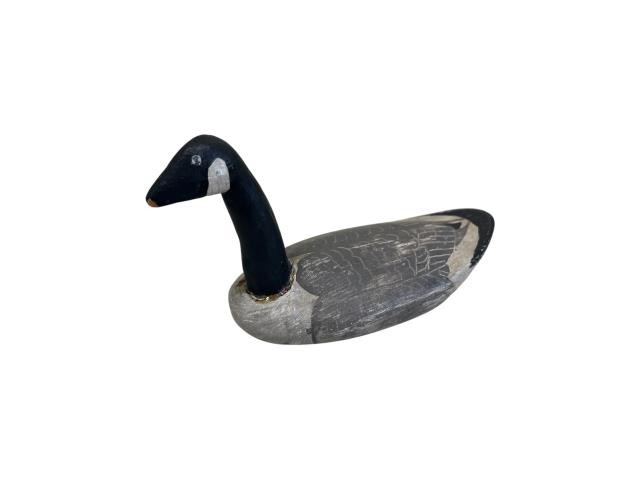 DECOY-SM. CANADIAN GOOSE
