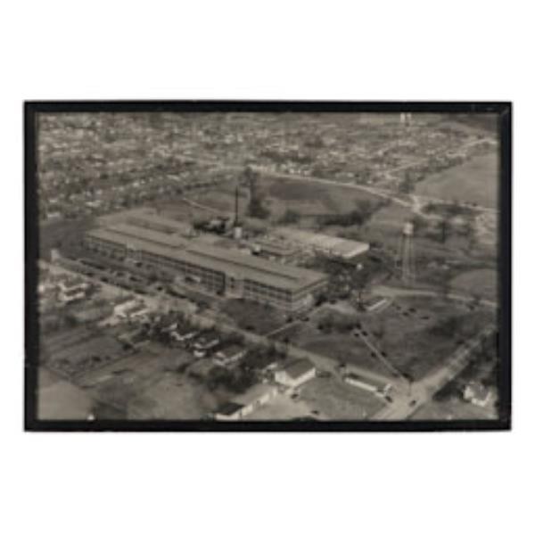 PHOTO-AERIAL VIEW/FACTORY-24X3