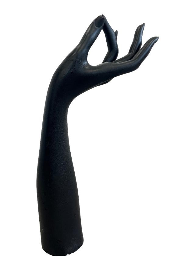 SCULPTURE-8"-HAND-BLACK-THIN