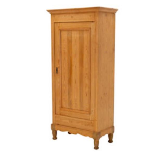 ARMOIRE-69X33 LIGHT PINE