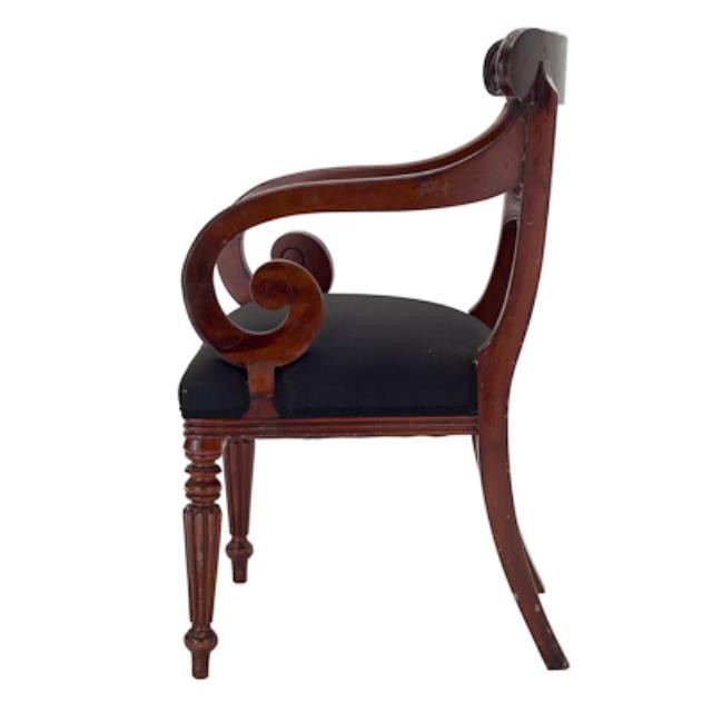 Arm Chair-Blk Muslin