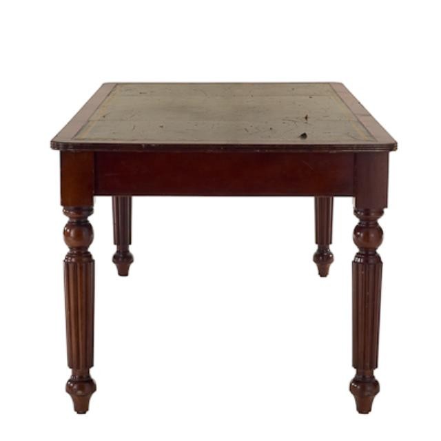 TABLE-LIBRARY-MAH-GRN LE