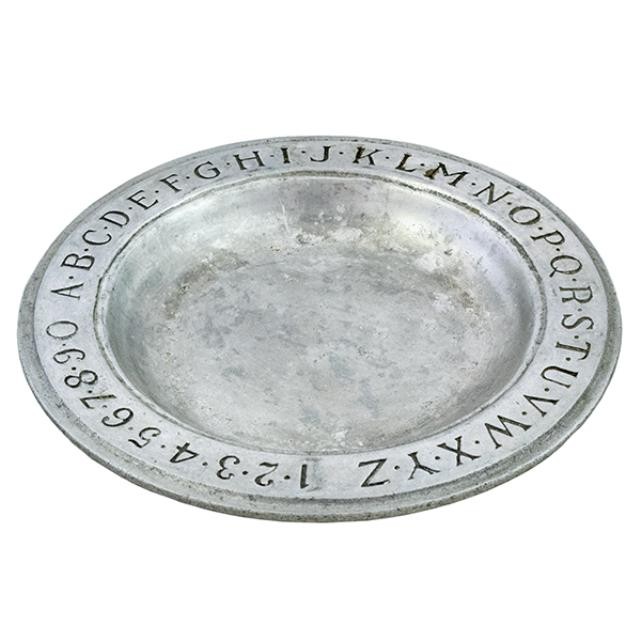 PLATE-Metal W/Alphabete & 0-9 Along the Rim